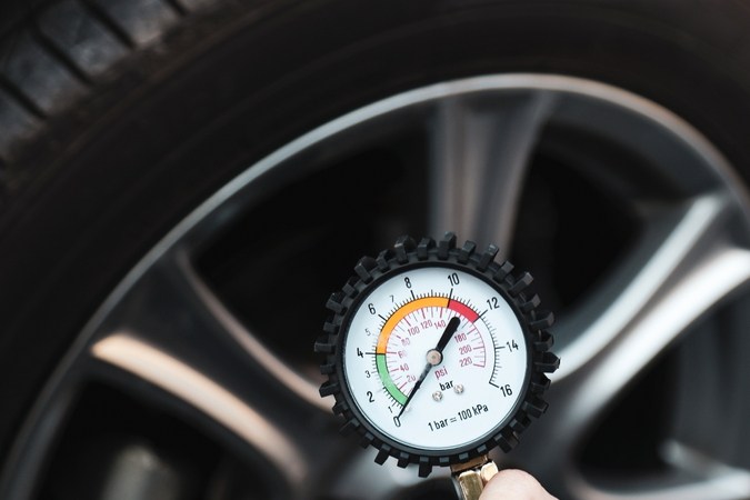 Presión ideal de llantas delanteras: ¿cuál es la correcta?
