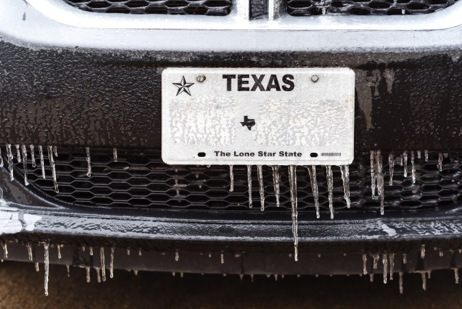 Costo de las placas para un auto en Texas