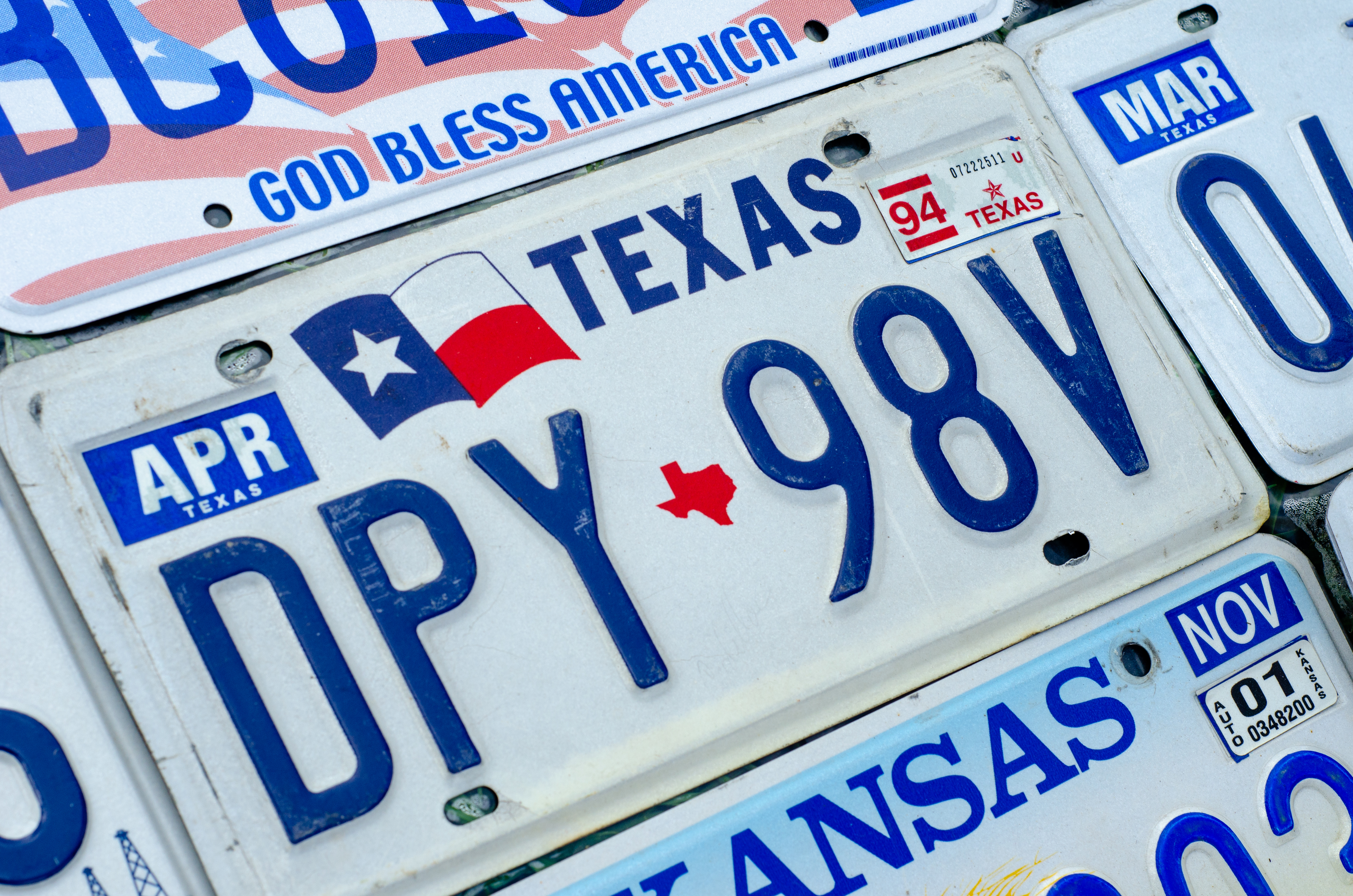 renovar el sticker de placas en Texas