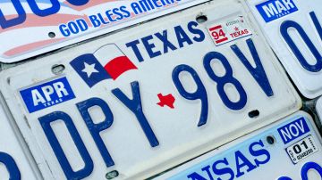renovar el sticker de placas en Texas