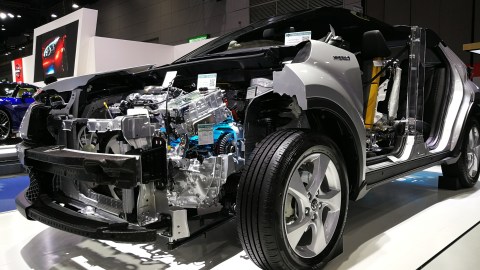 qué es el tren motriz o drivetrain del auto