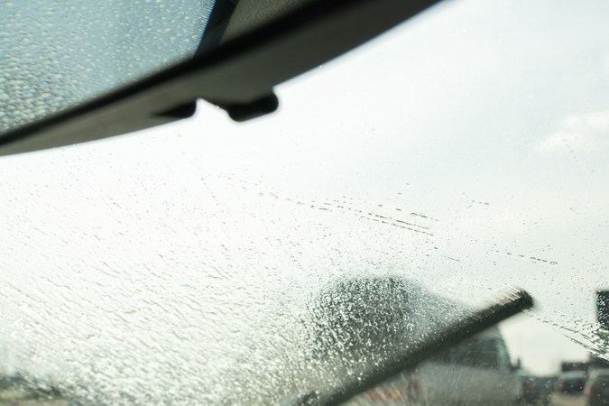 No sale líquido del limpiaparabrisas: soluciones efectivas