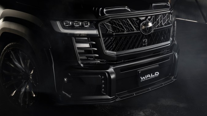 Transforma tu Land Cruiser con el kit de carrocería extremo