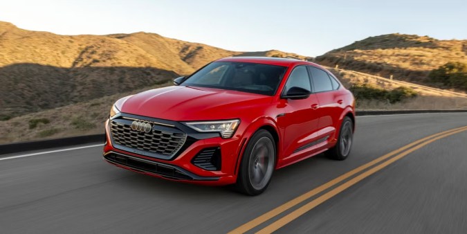 2024-audi-sq8-e-tron-