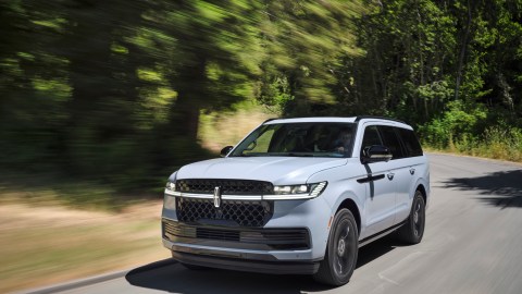 Lincoln Navigator 2025: lujo de seis cifras