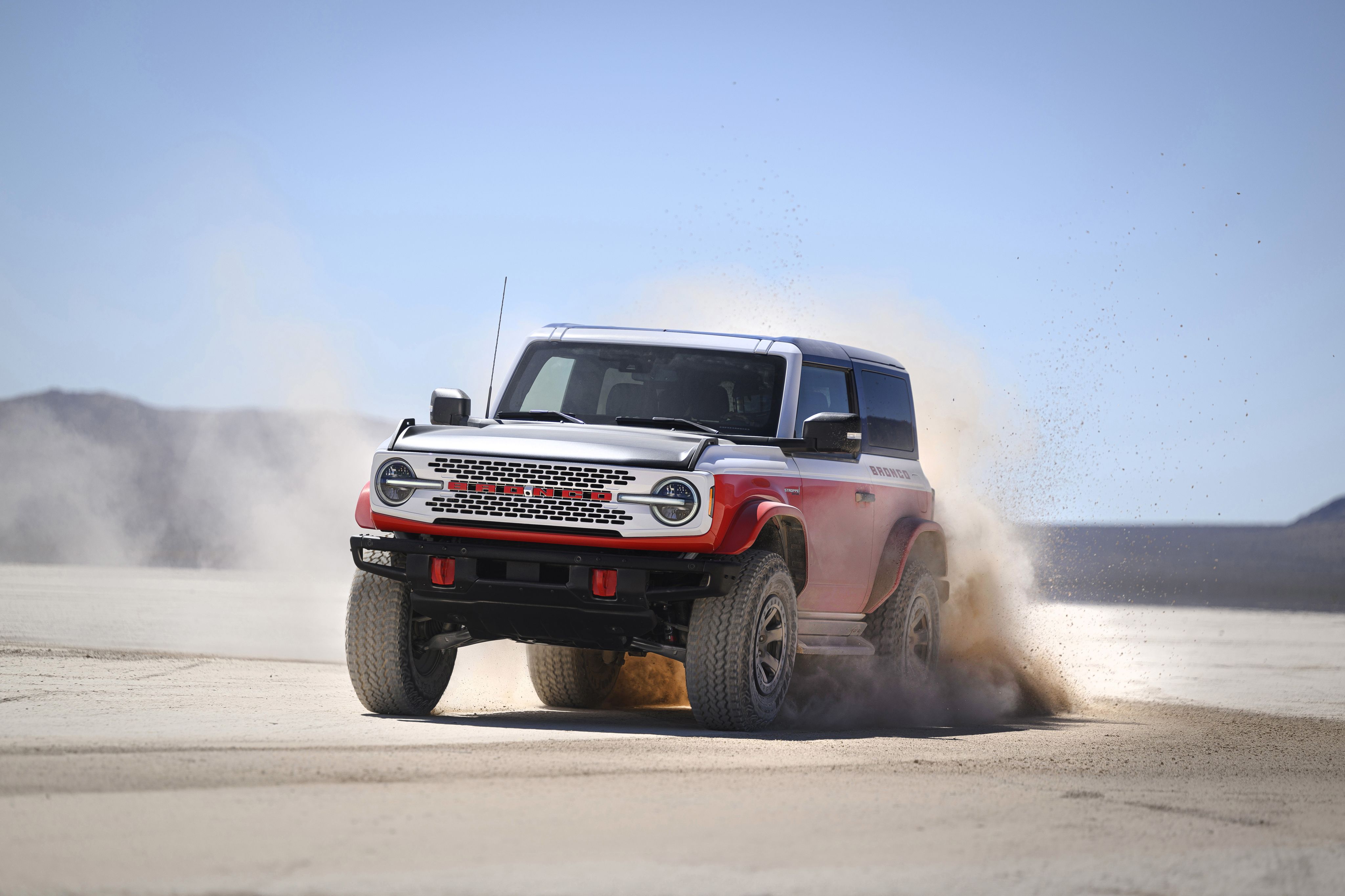 Ford revive la Bronco ganadora del Baja 1000 con esta edición especial