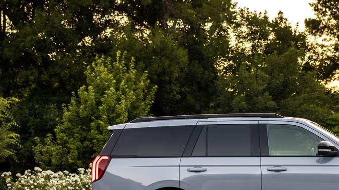 2025-ford-expedition