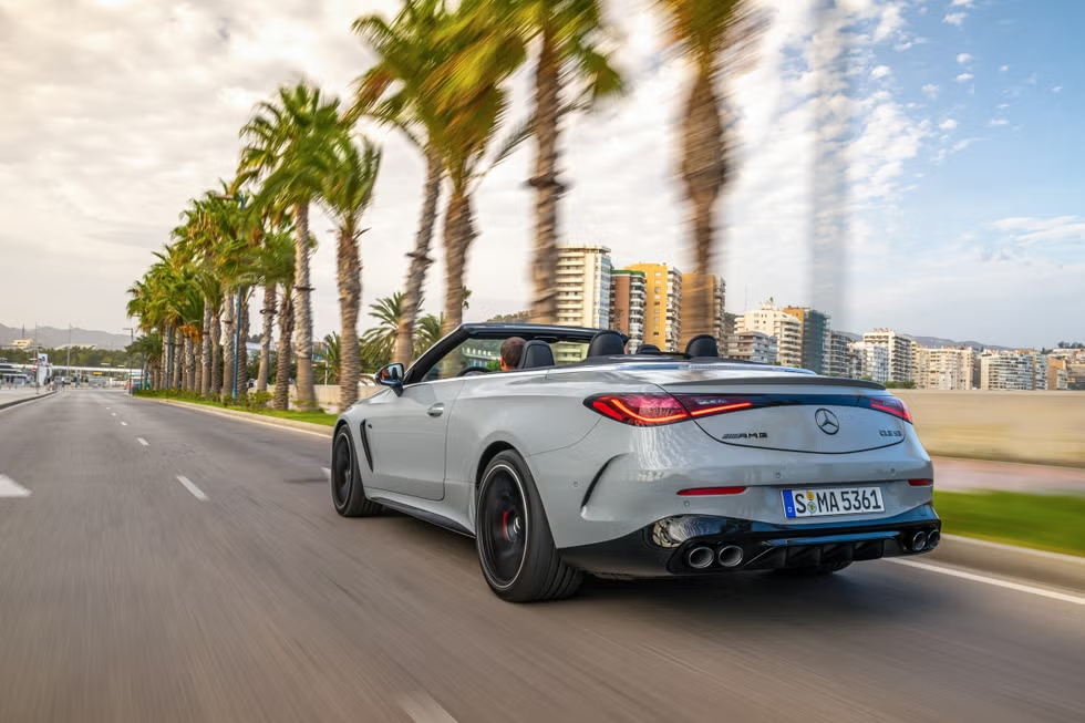 2025-mercedes-amg-cle53-cabriolet