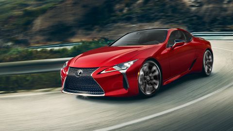 Lexus LC 500 2025: el gran descapotable de lujo