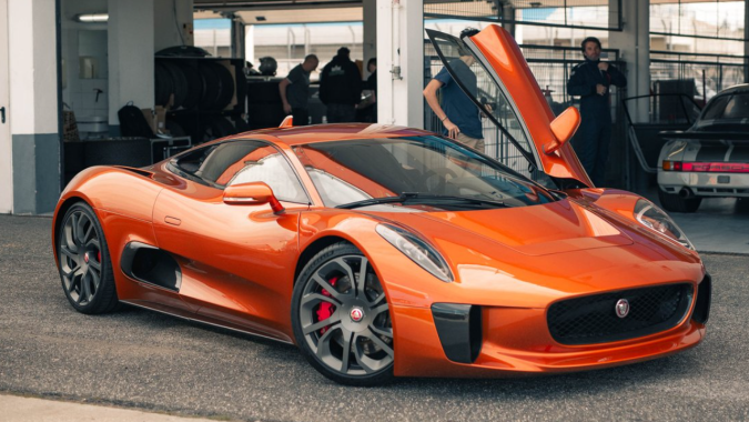 El prototipo Jaguar C-X75, Callum lo homologó para calle