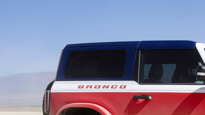Ford revive la Bronco ganadora del Baja 1000 con esta edición especial