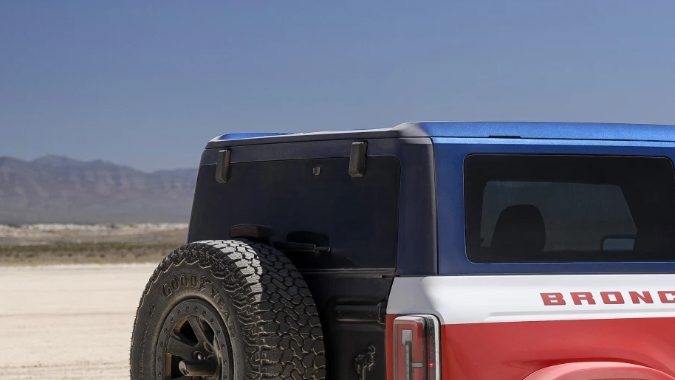 Ford revive la Bronco ganadora del Baja 1000 con esta edición especial