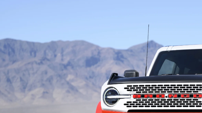 Ford revive la Bronco ganadora del Baja 1000 con esta edición especial