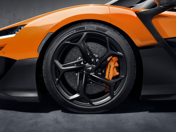 McLaren presenta el W1: nuevo rey de la velocidad