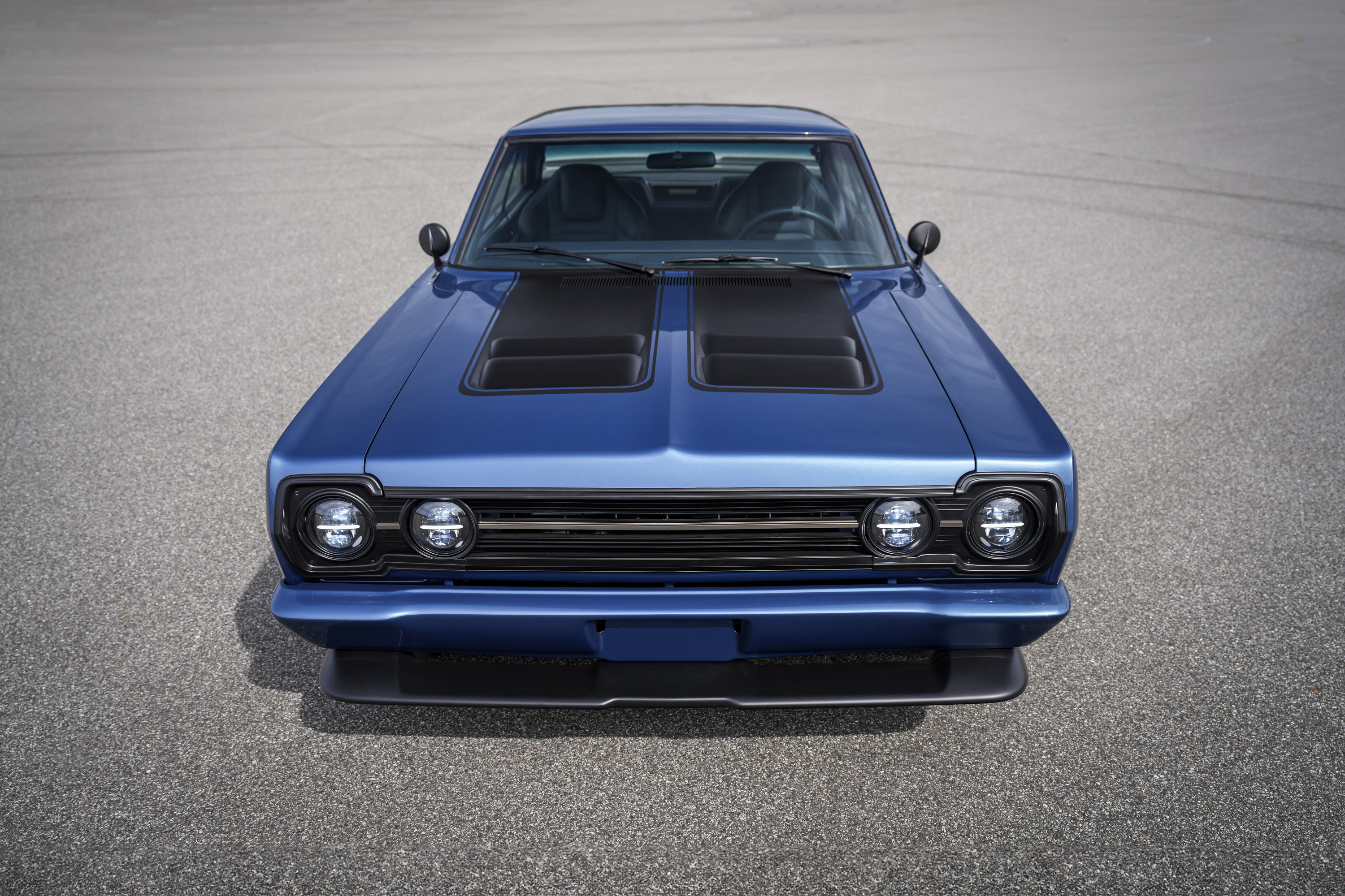 Mopar presenta el clásico Plymouth GTX 1967, con motor eléctrico