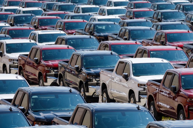 ¿Eres dueño de una Silverado o Sierra? Podrías recibir hasta $12,700