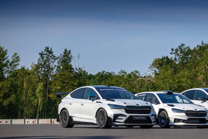 Skoda Enyaq RS Race: El SUV eléctrico que lleva espíritu de carreras