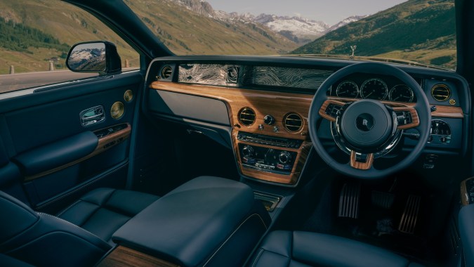 Rolls-Royce Phantom Goldfinger, un homenaje al film de 1964