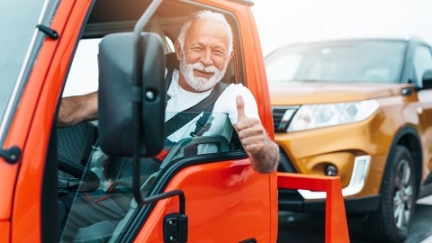 asistencia en la carretera seguro incluye grúas
