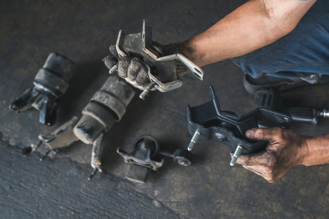 Fallas en los soportes del motor: causas y consecuencias