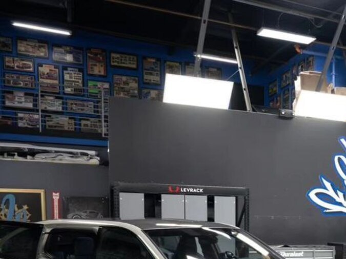 Mark Zuckerberg crea el primer monovolumen de Porsche