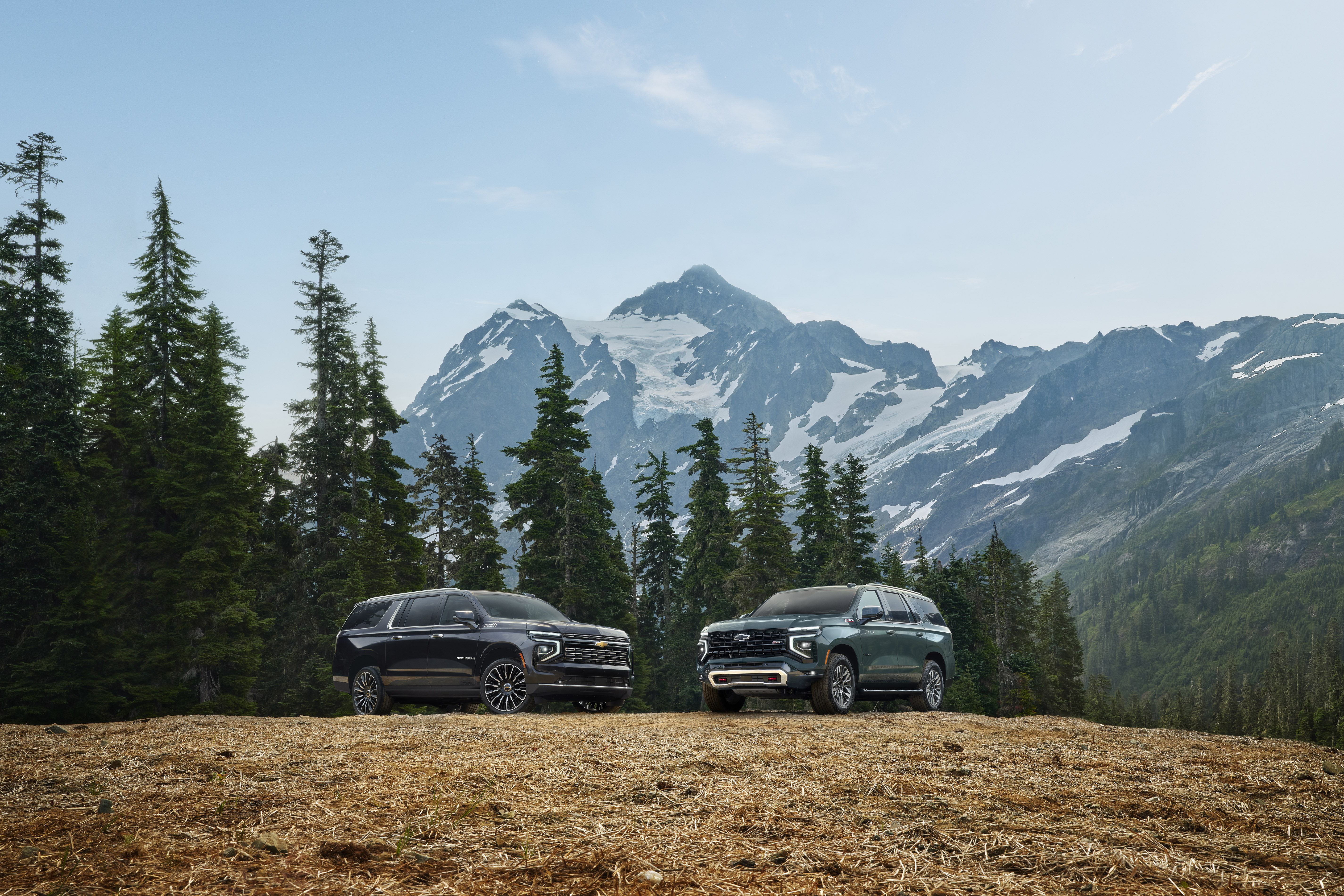 Chevrolet Suburban y Tahoe 2025 se actualizan para seguir dominando