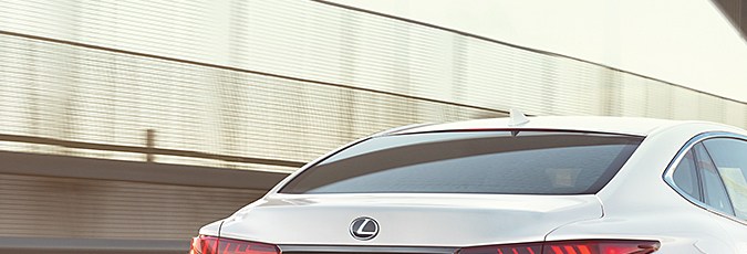 Lexus LS 500 2025: ratifica su elegancia y potencia
