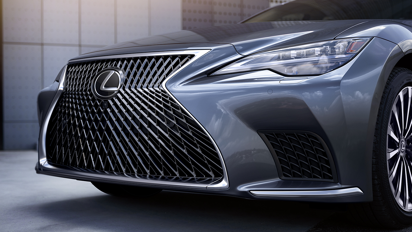 Lexus LS 500 2025: ratifica su elegancia y potencia