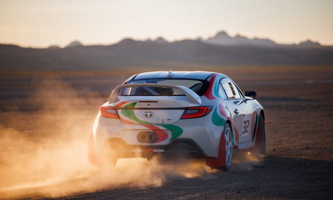 Toyota conmemora sus éxitos en rally con GR Corolla Rally Legacy