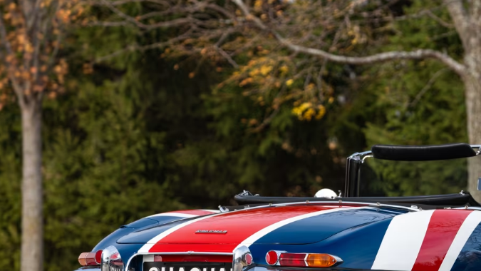 El icónico Jaguar E-Type de Austin Powers será subastado