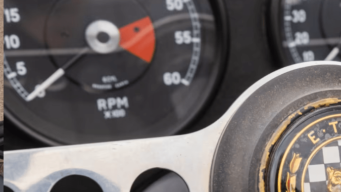 El icónico Jaguar E-Type de Austin Powers será subastado