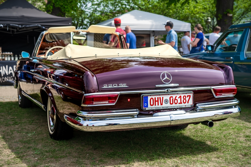 El video viral de un impecable Mercedes de 1958