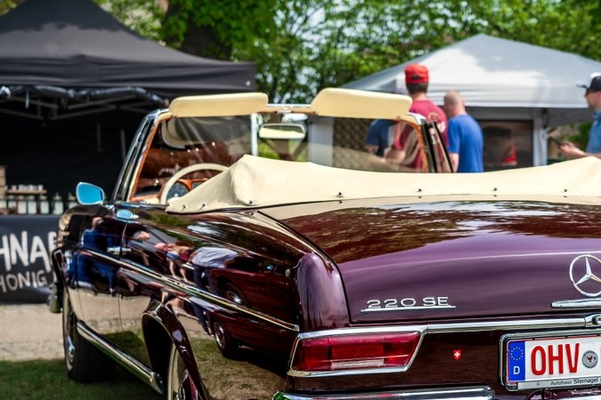 El video viral de un impecable Mercedes de 1958