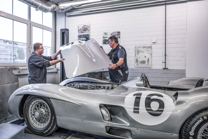 Subastarán el Mercedes Benz F1 histórico de 1955