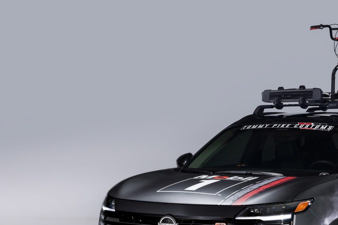 Nissan revela modelos personalizados para el SEMA Show 2024