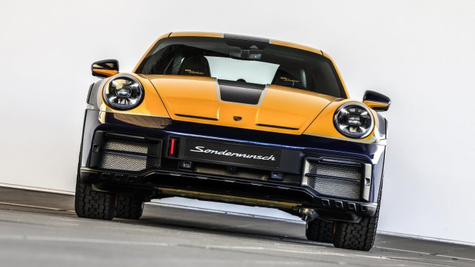 Porsche revela su última versión 911 Dakar