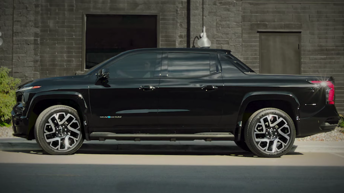 Chevrolet Silverado EV 2025 agrega el modo Sidewinder