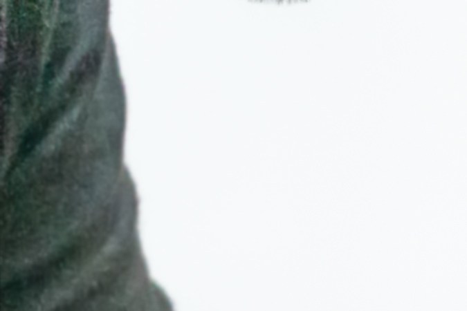 dejo de escucharse el lado derecho del estereo del carro