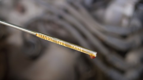 ¿Cómo saber si el aceite está quemado o contaminado?
