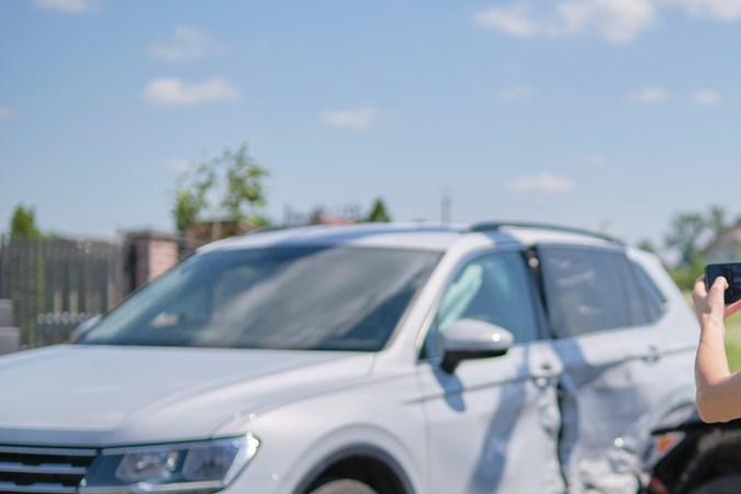 Estafa de los "montachoques": Todo lo que debes saber para evitarla