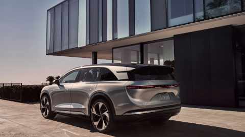 Lucid expande su gama con el nuevo SUV Gravity Grand Touring