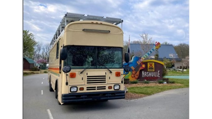 De autobús escolar a autocaravana de lujo