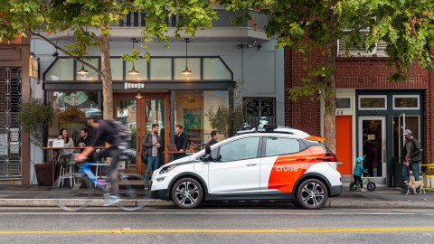 GM dice adiós a los robotaxis y abandona el proyecto Cruise
