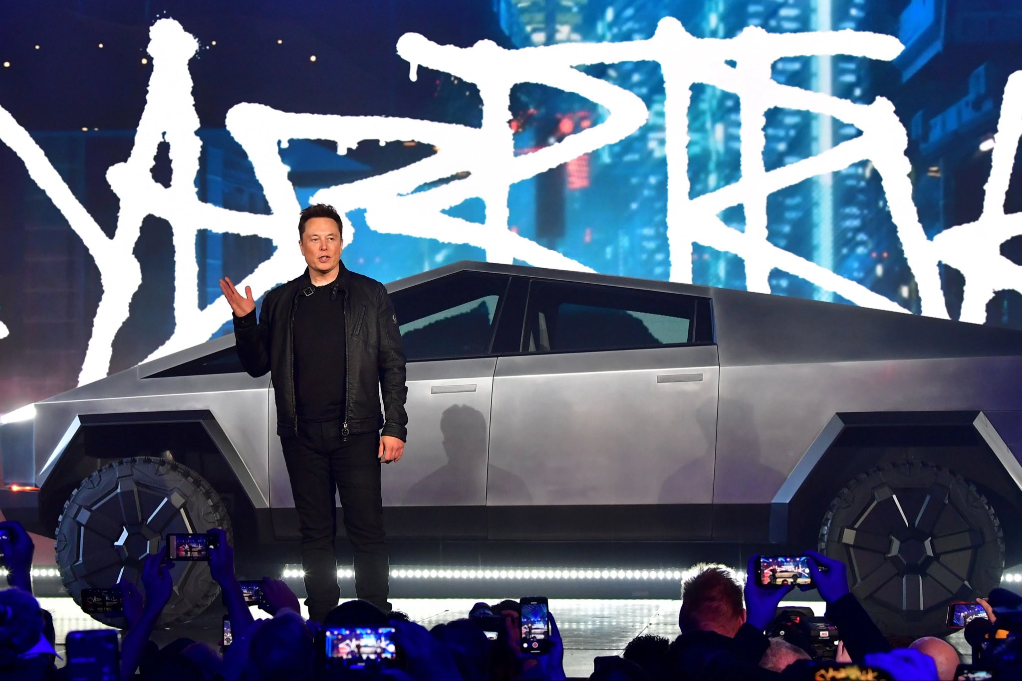 El Tesla de $30,000 llegará en 2025: Musk cumple su promesa