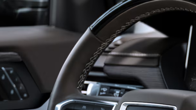 GMC Acadia Denali 2024: características y prueba de manejo