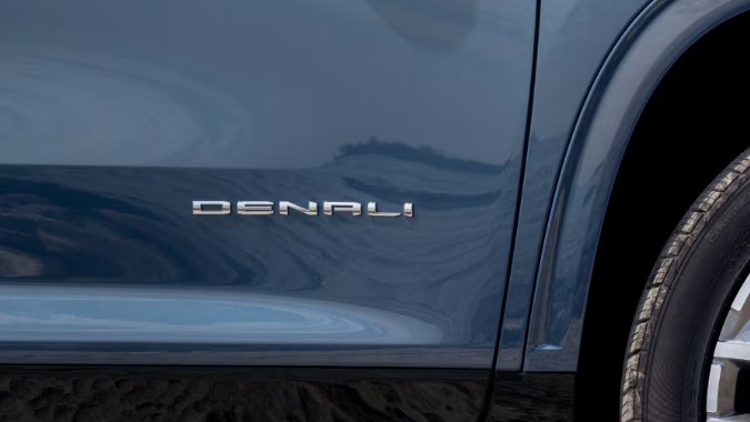 GMC Acadia Denali 2024: características y prueba de manejo