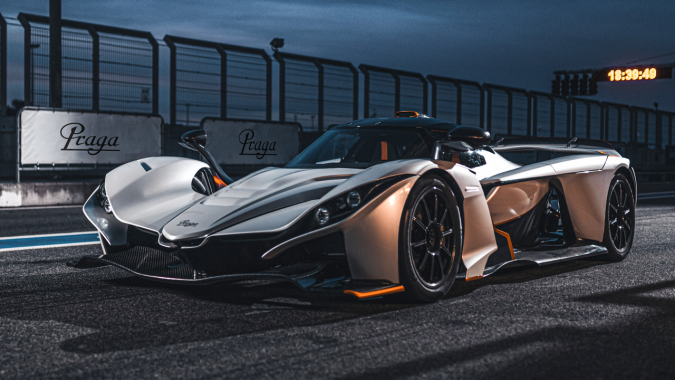 Praga Bohema, un superdeportivo veloz para las calles