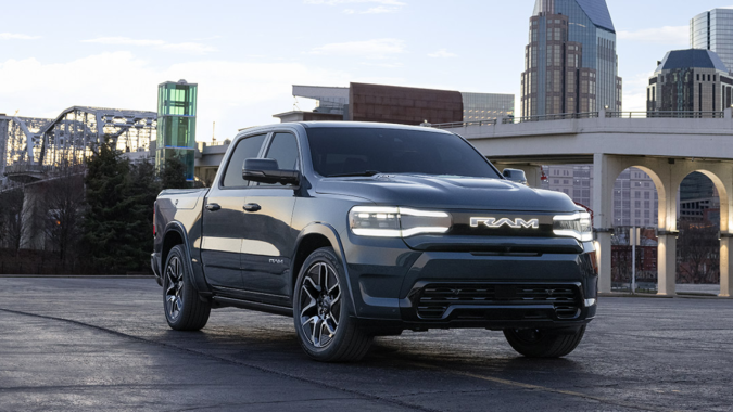 Ram retrasa su pick-up eléctrica para 2026