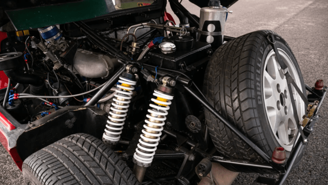 Un Ford RS 200 S será subastado por más de $300,000 dólares