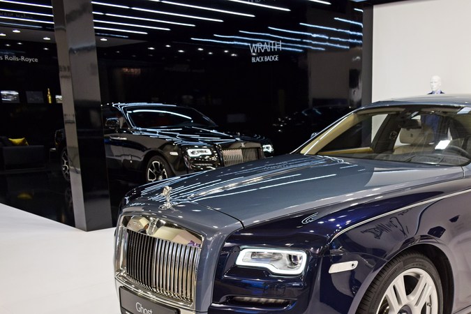 El extravagante garaje secreto del depuesto presidente de Siria